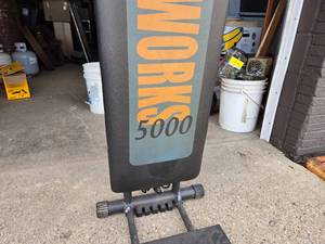 lot 12 image: Total Bodyworks 5000
