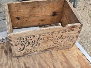 lot 30 image: Peters Cartridge Company Wood Box