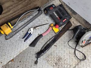 lot 31 image: Tools - Hatchet, Sprinkler, Trimmer and More