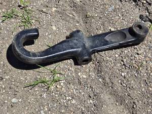 lot 66 image: Tow Hook