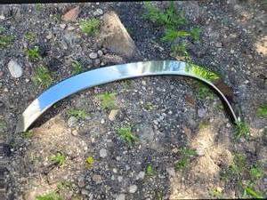lot 71 image: Dodge Ram Plastic Chrome - Some Tarnishing, Small Bend