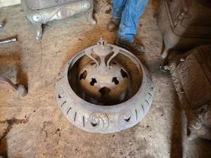 lot 100 image: Vintage Cast Iron Stove Skirt and Other Parts