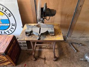 lot 101 image: Sears Power Miter Saw - Works