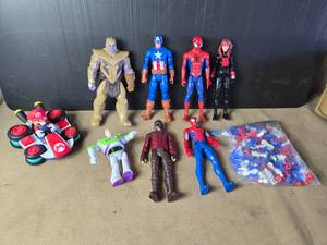 lot 120 image: Action Figures