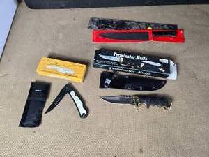 lot 204 image: Folding Knives - Black Dragon, Terminator Knife