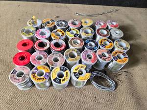 lot 219 image: Large Lot of Solder