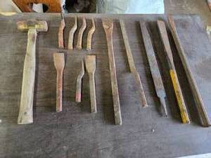 lot 227 image: Hammer, Chisels, Files and More