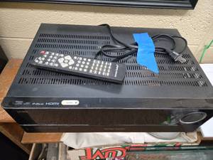 lot 250 image: Harmon Kardon Receiver