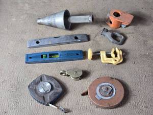 lot 254 image: Tape Measures, Small Levels and Other Tools