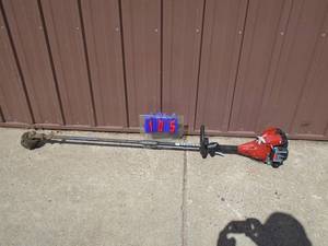 Homelite gas weed trimmer. Tested & works. As shown.