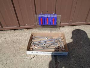 Flat of wrenches. Some USA some import. As shown.