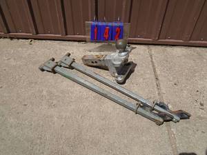 2 515 equalizer hitch. As shown.