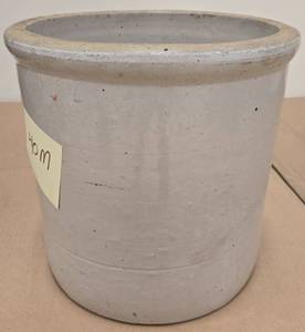 RED WING 4 GALLON CROC