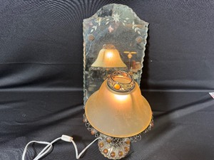 lot 56 image: Vintage Table Lamp and Vintage Mirror