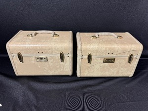 lot 63 image: Pair of Vintage ToiletryCosmetic Cases