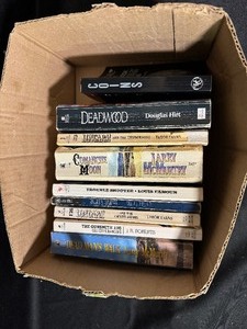 lot 118 image: Paperback Books (Mostly Westerns)