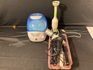 lot 84 image: Humidifier, Hair Care & Small Appliances