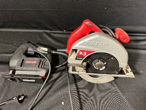 lot 85 image: Craftsman Sabre Saw (Tested Works) & SkillSaw Circle Saw 2.3 HP (Tested Works)
