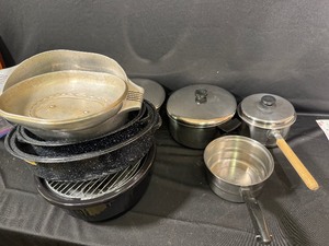 lot 87 image: Roaster, Pots & Pans, Angel Food Cake Pan and more