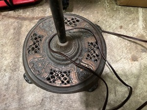 lot 140 image: Three Vintage lamps