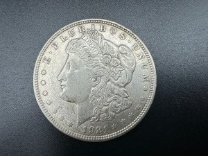 lot 1 image: 1921 Morgan Silver Dollar