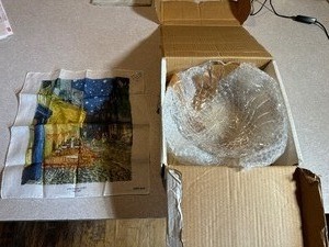 lot 210 image: Waterford Crystal 9 Bowl and Beautiful Vincent Van Gogh Hanky