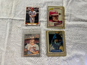 lot 282 image: Various Brand Baseball Cards - Hal Morris, Pete Rose, Bill Ripkin and Fernando Valenzuela