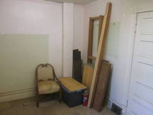 lot 4 image: (LBR) Vintage Chair, Table Leaves, ...
