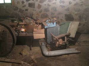 lot 19 image: (B) Everything In Whole Other Side ...