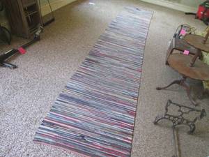 lot 51 image: (DLR) Long Runner Rug 208 x 34 -...