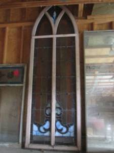 lot 116 image: (G) Huge Vintage Wood Frame Stained...