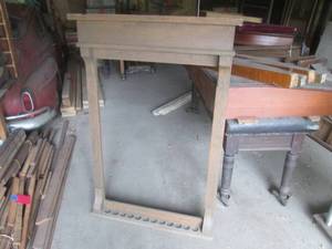 lot 121 image: (G) Vintage Wood Wall Mount Pool Ha...