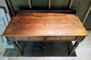 lot 53A image: Vintage Wooden Oak Desk