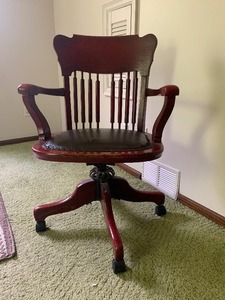 lot 202 image: Vintage Rolling Captains Desk Chair With Cast Iron 