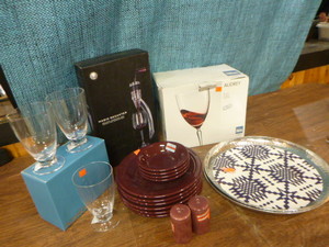 Glass and Dinnerware