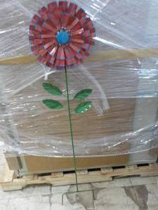 Metal Outdoor Flower Dcor...