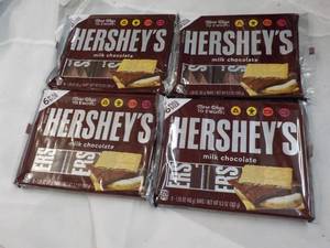6 x 4 packs Hersheys Full Size Candy Bars
