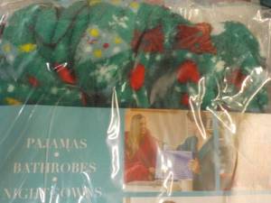 Alexander Del Rossa size 2T Fuzzy PJs