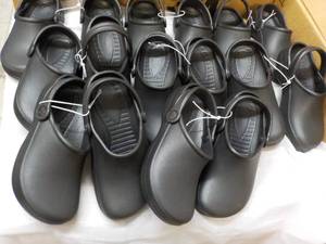 8 pair New Clogs size 535...
