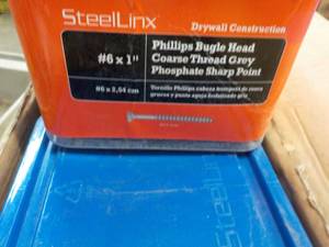 Steelinx Packaged Fasteners #6-1 6 x 5 lb. cartons Phillips Bugle Head Coarse Thread Gray Phosphate Sharp Point