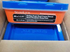 Steelinx Packaged Fasteners #6-1 14 20 x 1 lb. cartons Phillips Bugle Head Coarse Thread Gray Phosphate Sharp Point