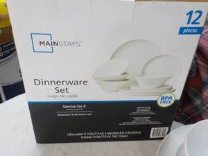Mainstays 12 pc Dinnerware Set- Juego De Vajilla