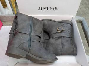 JustFab new size 8 Faux Leather Boots Grey