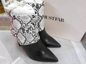 JustFab size 7 New Wild BlackWhite Boots