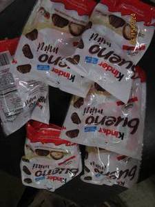 63.8 oz bags of kinder bueno minis best by date of june 2024