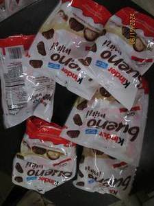 63.8 oz bags of kinder bueno minis best by date of june 2024