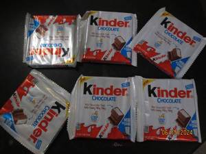 6 3 oz packages of kinder chocolate best by date of may 2025