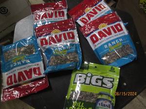 6 packages of david sunflower seeds best buy date of december 2023