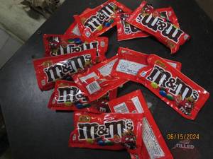121.63 oz bags of peanut butter m&ampms best buy date of 82023