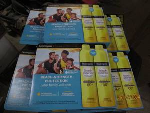 6 packages of 2 neutrogena beach defense sunscreen spray 60 spf 8.5 oz cans